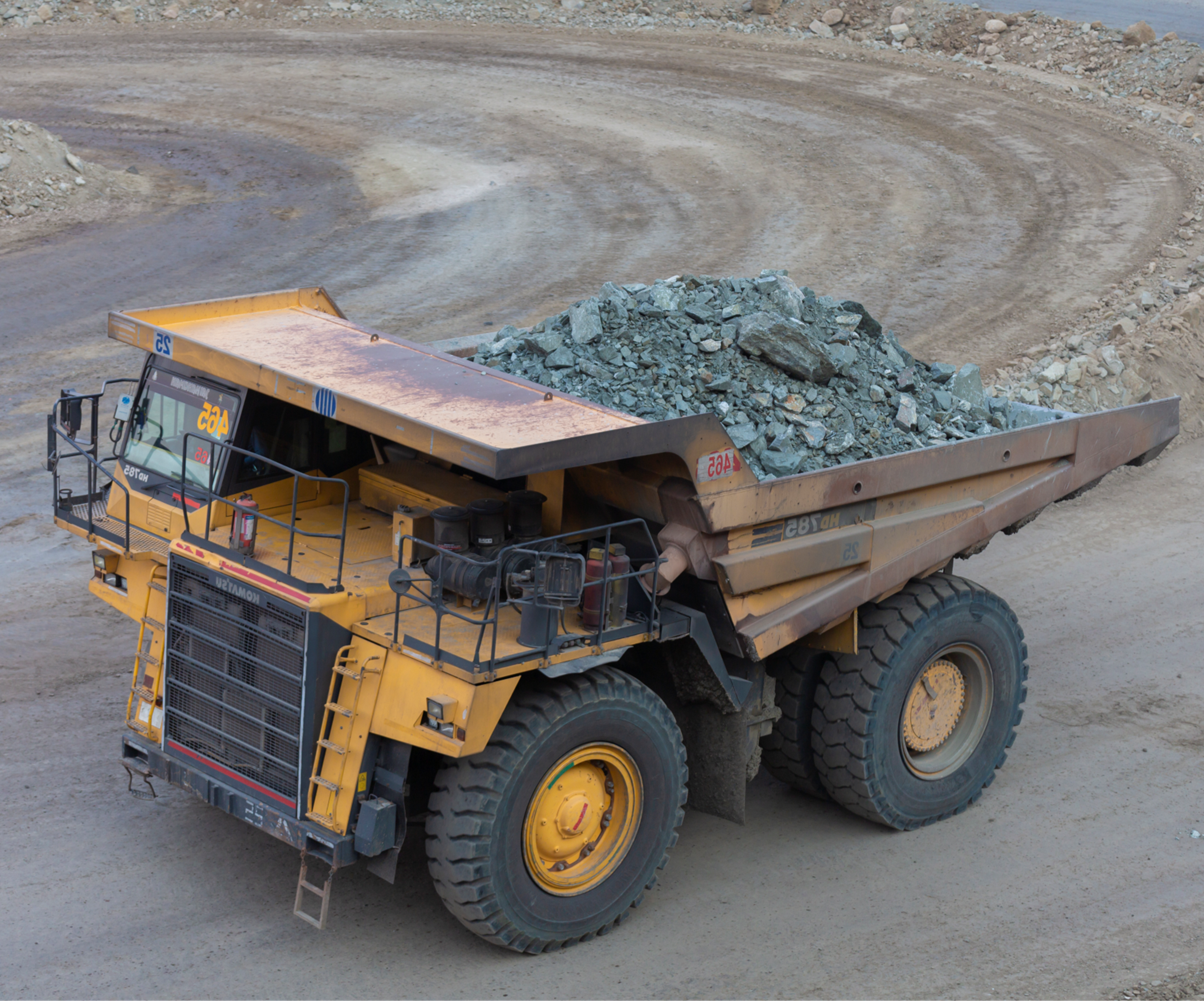 مسائل استراتژیک معدنکاری سنگ‌آهن در ایران با تاکید بر پیامدهای افزایش سه‌برابری حق‌انتفاع